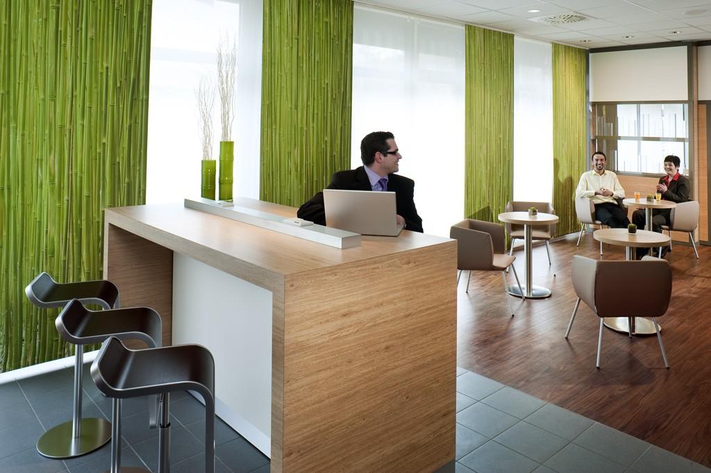 Ibis Ulm City Экстерьер фото
