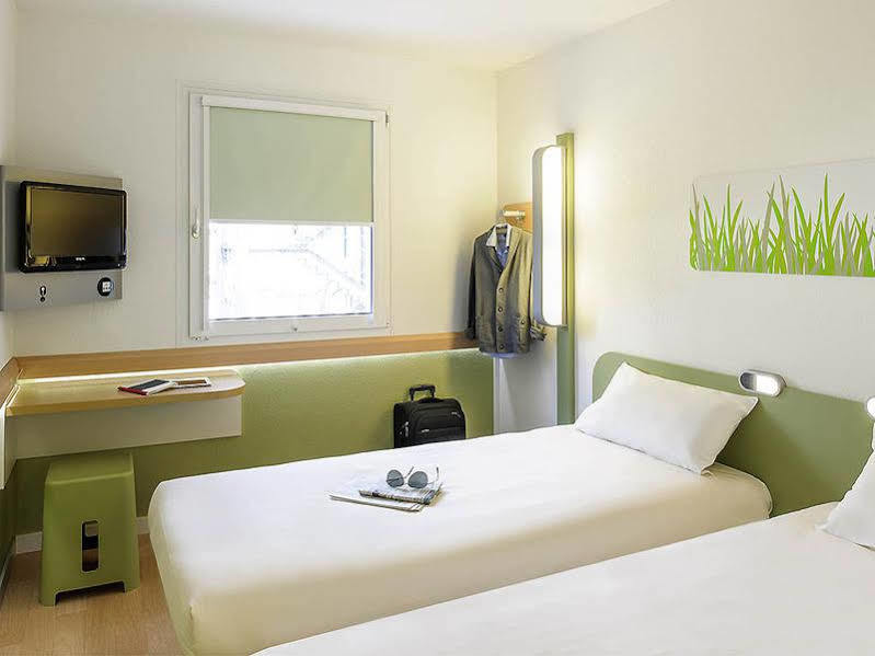 Ibis Ulm City Экстерьер фото